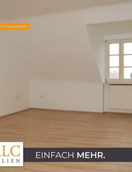 +++Frisch renovierte Wohnung im Dachgeschoss mit 2 Zimmer und Badezimmer zu vermieten+++ - Bad Wildungen