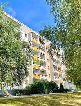 2,5-Zimmer-Wohnung mit Balkon - Altenburg