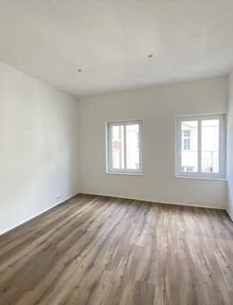 3,5 Zimmer Altbauwohnung in der Innenstadt nahe Marktplatz in Delmenhorst - Delmenhorst