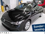 VW Golf, 2.0 TDI Life VC, Jahr 2021 - Wackersdorf