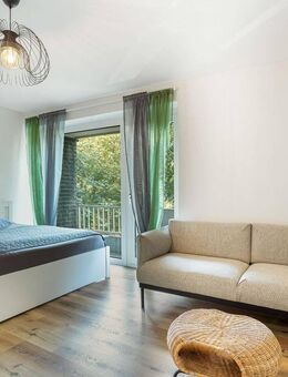 Exklusives & saniertes City-Apartment! Zwischen Rhein, Medienhafen und Lorettoviertel - Düsseldorf