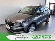 Skoda Karoq, Selection Vorb elektr Heckkl Ladeboden vo hi VZE Digi SpurAssist Sunset Spiegel elektr anklappbar 4xEFH Armlehne Connect Metallic, Jahr 2024 - Beilngries