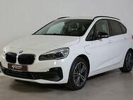 BMW 225, Active Tourer Sport Line H&K, Jahr 2020 - Paderborn