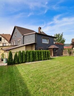 Einfamilienhaus mit Einliegerwohnung, reichlich Nutzfläche und Hobbywerkstatt (Kapitalanlage) - Eschershausen