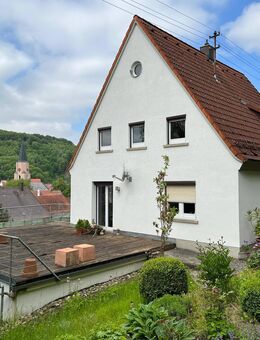 Schönes Einfamilienhaus in idylischer und sonniger Lage! - Lonsee