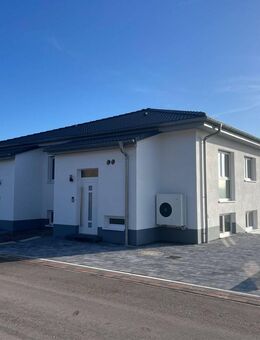 Exklusive Neubau Doppelhaushälfte in herrlicher Lage in Thaleischweiler- Fröschen - Thaleischweiler-Fröschen