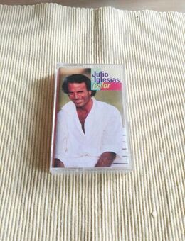 Julio Iglesias CALOR Musikkassette MC - Hagen (Stadt der FernUniversität) Dahl