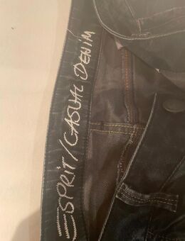 Jeans von Esprit - Hettenleidelheim