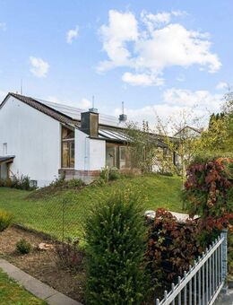 Charmantes Einfamilienhaus mit separatem Einliegerbereich in ruhiger Lage in Großmehring-Demling - Großmehring