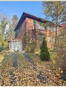 Wer Altbau mag, wird diese Villa lieben: Reformarchitektur, großer Garten Altbaudetails weitestgehen - Berlin