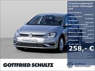 VW Golf, 1.0 l TSI VII Comfortline, Jahr 2018 - Grevenbroich