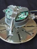 Gebläsemotor / Lüftermotor mit Lüfterrad, Model: 48F527J010, Ver018, BSGH 9000777172 für Backofen Siemens, Bosch, Neff, in 51373