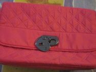 4 Handtaschen: pink "TALLY WEIJL" + stahlblau + schwarz "FOREVER 21" + beige - München