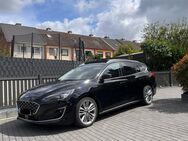 Ford Focus Vignale 1 Hand Garagenfahrzeug, Anhängerkupplung - Kiel