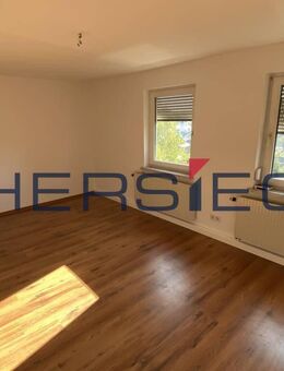 Schicke 3-Zimmer Dachgeschosswohnung in Schwarzenberg - Schwarzenberg (Erzgebirge)