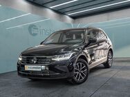 VW Tiguan, 1.5 TSI Life, Jahr 2022 - München