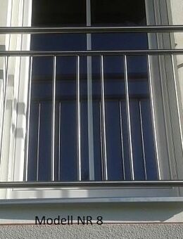 Französische Balkone aus Edelstahl Modell Graz Aktionspreis - Freising