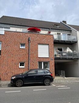 Schicke 2 Raum Maisonette mit EBK + Dachterrasse - Mönchengladbach