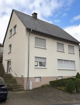 Einfamilienhaus mit Terrasse und Stellplatz - Fröndenberg (Ruhr)