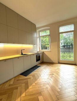 Altbau City Wohnung Amberg mit Balkon - Amberg