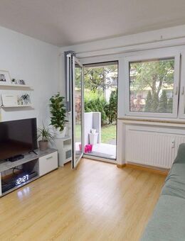 Stadtleben mit Gartenglück: 3-Zimmer-Wohnung mit eigenem Garten. - Freiburg (Breisgau)