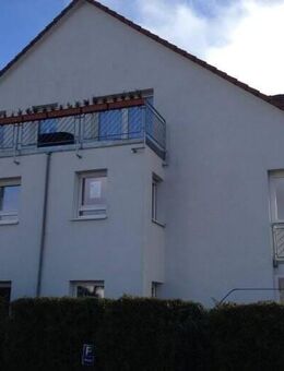 Helle 2- Raum Dachgeschosswohnung in ruhiger Lage! - Radeberg