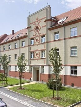 Schicke 2-Zimmer-Wohnung - kaltmietfrei für Malerarbeiten. - Dresden