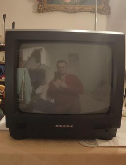 Grundig P37-050 ohne Fernbedienung - Köln