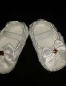 Kinder Mädchen Baby Babygirl Babyschuhe Boots Bootes Krabbelschuhe Weiß Festlich Schleife One Size Einzelheit ca. 6 - 18 Monate NEU in 72459
