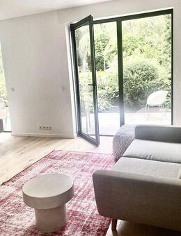 Möblierte Einraumwohnung in exklusiver Wohnlage am Rhein in Wittlaer - Düsseldorf