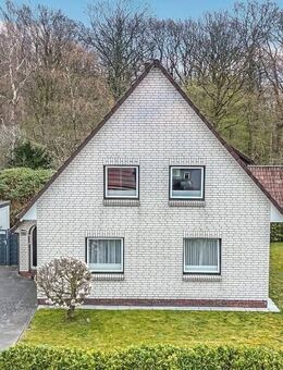 Herrliche Lage direkt am Naturschutzgebiet - Zetel