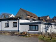 * Kompakter Bungalow mit durchdachtem Raumkonzept in Waldsolms-Kröffelbach * - Waldsolms