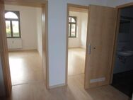 2. OG - Laminat - Bad mit Wanne -große Küche mit Balkon - Chemnitz