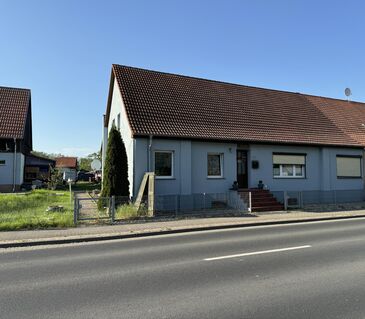 Gepflegte Doppelhaushälfte in ländlicher Lage von Malchin-Remplin