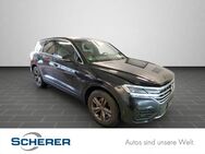 VW Touareg, 3.0 TDI R-Line, Jahr 2022 - Ladenburg