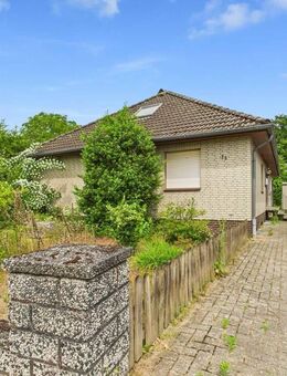 Familienfreundlicher Bungalow mit Vollkeller und Ausbaureserve - Hassel (Weser)