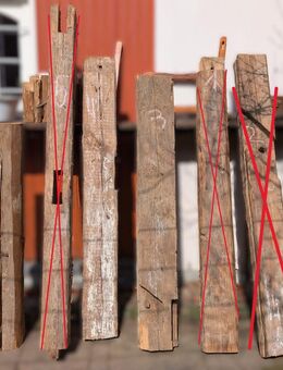 250 Jahre alter historischer Dachbalken Holzbalken Altholzbalken 1811 - Stolpen