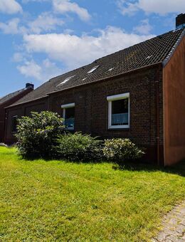 Entspannen am Kamin, relaxen im Garten - zentral gelegene Doppelhaushälfte - Bekmünde