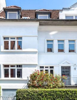 Stilvoll wohnen im Philosophenviertel - Großzügige Stadt-Villa mit wundervollem Garten - Hannover