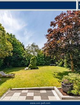 VERKAUFT! Geschmackvolles Einfamilienhaus in Seenähe mit Naturgarten & Garage - Scharbeutz