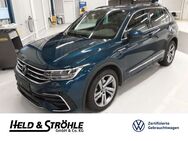 VW Tiguan, 2.0 TDI R-Line, Jahr 2023 - Neu Ulm