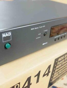 N A D HIFI - TUNER Modell: 414 RDS Tuner 30 Stationsspeicher - Dübendorf