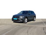 VW Tiguan, 1.5 TSI Elegance IQ Dig, Jahr 2021 - Hannover