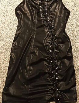 NEU! Wetlook Mini Kleid Gr. S schwarz m. Schnürung + Zipper Damen Gothic - Schladen-Werla