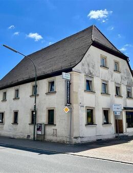 Zentrales, freistehendes Mehrfamilienhaus in Oberhaid zu verkaufen! - Oberhaid (Bayern)