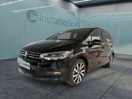 VW Touran, 1.5 TSI Highline, Jahr 2024 - München