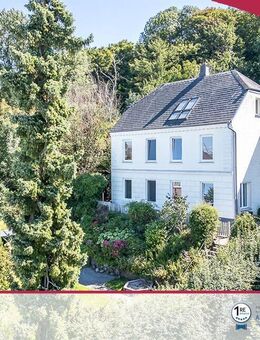Ein Haus mit Geschichte, ein Zuhause mit Seele - historische Stadtvilla mit Hafenblick. - Flensburg