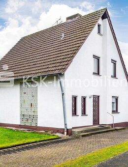 Freistehendes Einfamilienhaus mit schönem Garten in Troisdorf-Spich! - Troisdorf