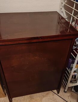 Oma's elektrische DDR-Schranknähmaschine von Veritas !! Ostalgie / Vintage!! Tolles Teil! - Magdeburg