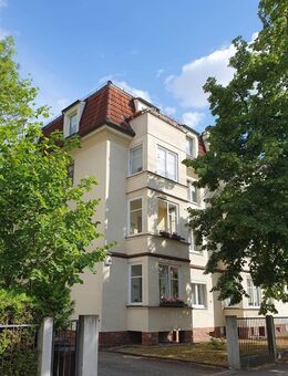 Das Wohnen genießen - im Dachgeschoss in Striesen! - Dresden